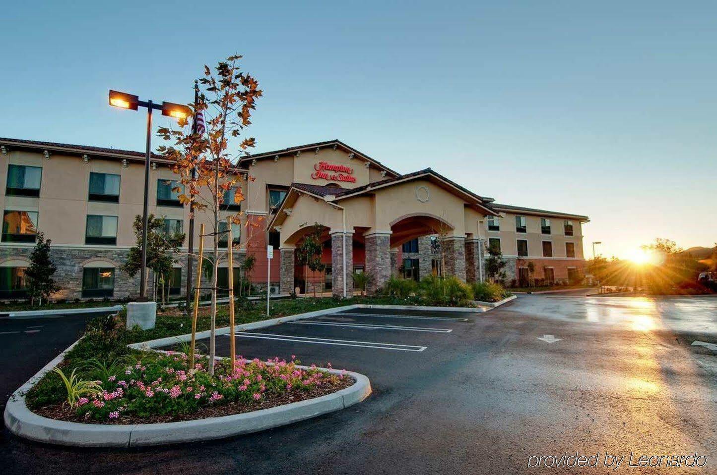 Hampton & Hotel Thousand Oaks